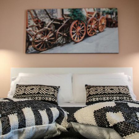 King'S House Apartments パレルモ エクステリア 写真